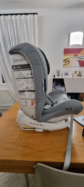 Seggiolino auto Lionelo Oliver 9-36 kg