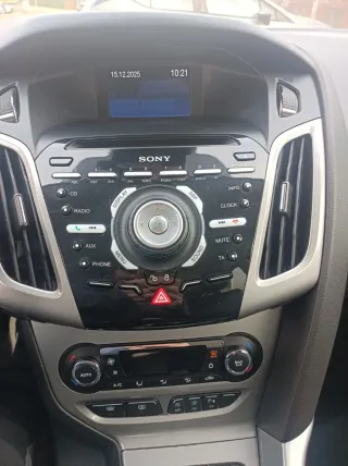 Ford Focus diciembre de 2013