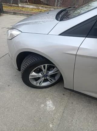 Ford Focus diciembre de 2013