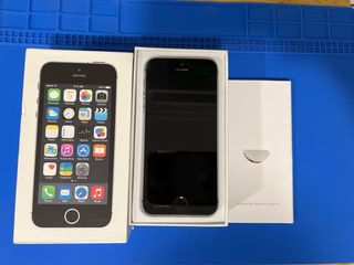 iPhone 5S Plata con caja