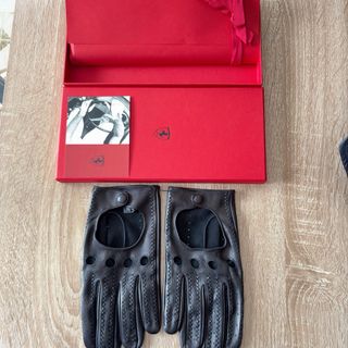 Guanti in pelle Ferrari neri