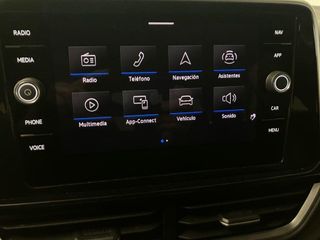 Volkswagen T-Roc R-Line 1.5 TSI 110 kW (150 CV) DSG