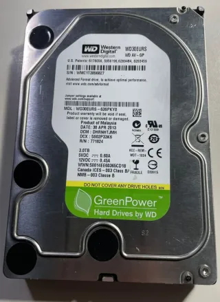 3 Discos Duros Internos 3TB 3.5 SATA