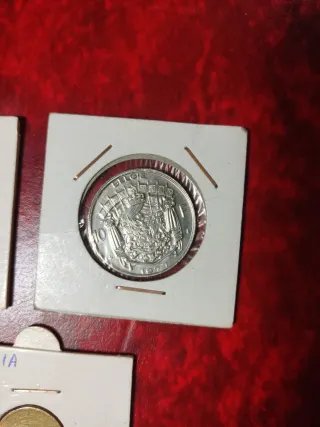 Lote 5 monedas: Yugoslavia, Argelia, Chequia