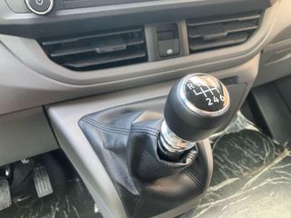 Volkswagen Transporter Kombi Batalla Corta TN 2.0 TDI 81 kW (110 CV)