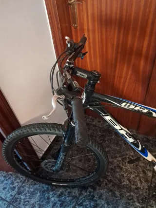 Bicicleta BH Expert