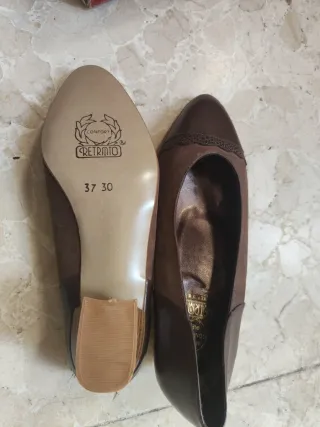 Zapatos RETRATO Talla 37 Marrón. NUEVOS. DE PIEL