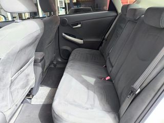 Toyota Prius 1.8 HYBRID 2012 LIBRO REVISIONES