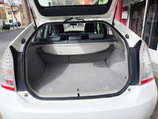 Toyota Prius 1.8 HYBRID 2012 LIBRO REVISIONES