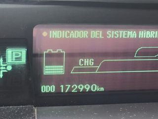 Toyota Prius 1.8 HYBRID 2012 LIBRO REVISIONES