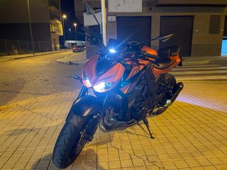 Kawasaki Naked Z1000