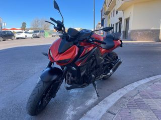 Kawasaki Naked Z1000