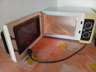 Microondas 800w con grill 1000w