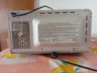 Microondas 800w con grill 1000w