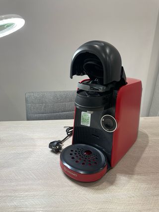 Cafetera Bosch Tassimo Intense One Roja