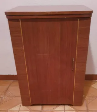 Máquina de coser Singer antigua