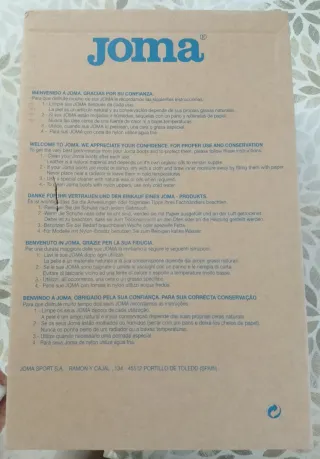 Zapatillas Joma casual beige y blancas