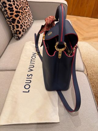 Bolso Louis Vuitton Capucines Azul y Rojo
