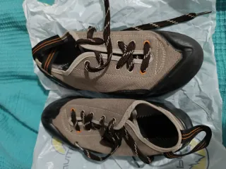 Pies de gato escalada