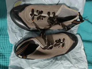 Pies de gato escalada