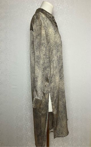Camisa larga animal print leopardo Talla XS, Zara