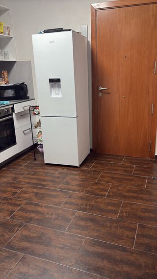 Alquilo habitscion en vic