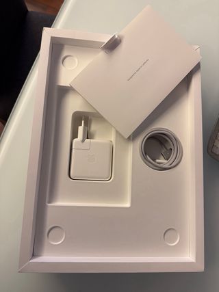 MacBook Pro 14 M3,8GB,512GB SSD, 14" con garantía