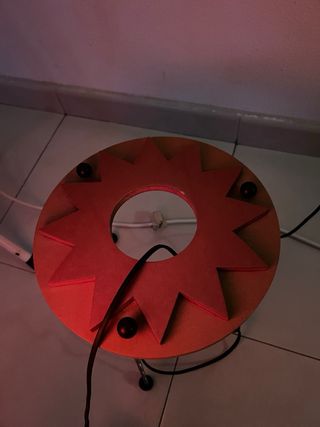 Lampada da terra vintage in metallo e carta