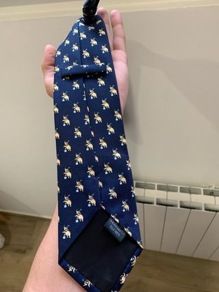 Corbata azul con estampado de perros