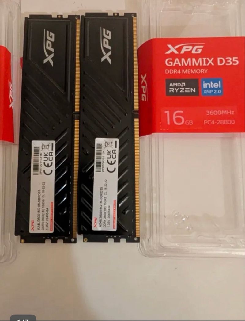 RAM XPG GAMMIX D35 DDR4 de 16GB x 2
