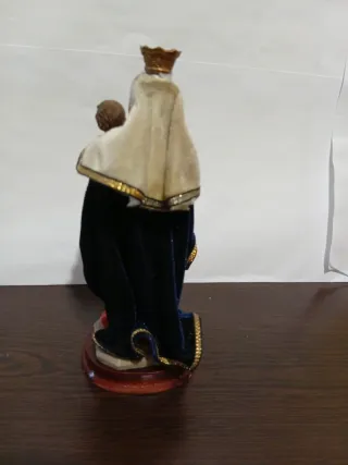 Figura Virgen del Carmen con Niño
