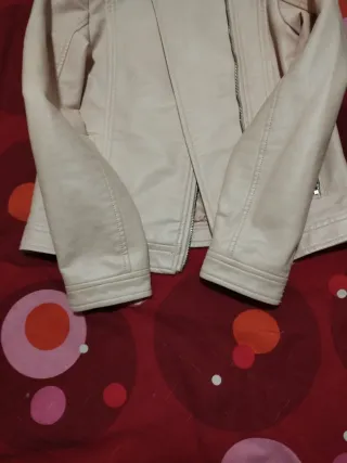 Cazadora sintética niña rosa talla 9/10