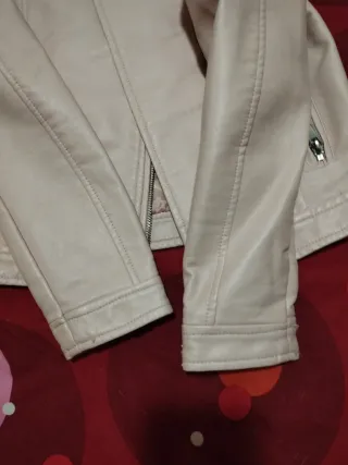 Cazadora sintética niña rosa talla 9/10