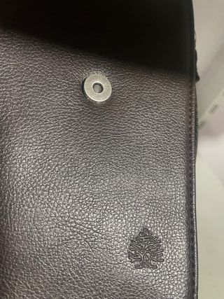 Bolso de piel marrón