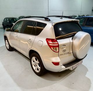 Toyota Rav4 2.2 D-4D Executive 4x4