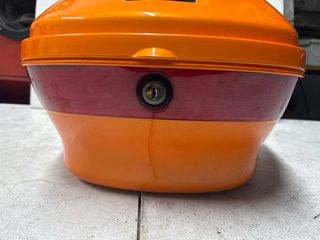 Maleta Baúl Keeway para Moto Naranja