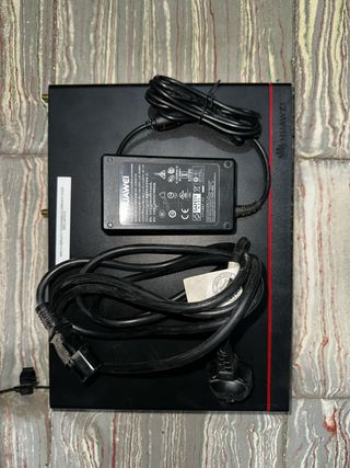 Router Empresarial Huawei AR651W