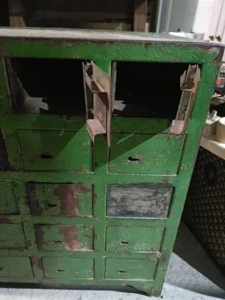 Mueble metálico 15 casilleros