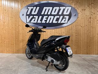 Malaguti Phantom F12 Max 250