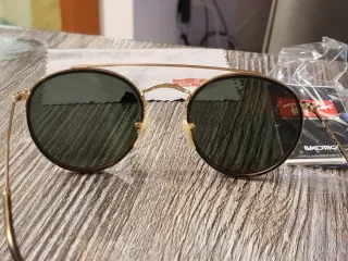 Occhiali da sole Ray-Ban Rb3647