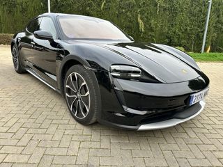 Porsche Taycan 4 Cross Turismo 476cv AWD IMPOLUTO!