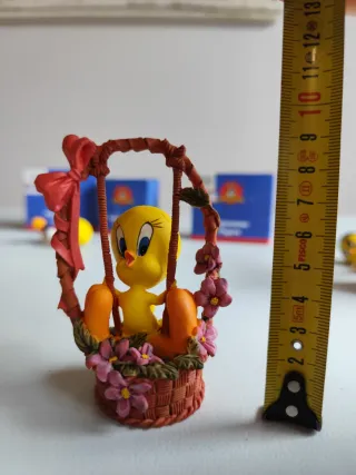 Lote 8 figuras Piolín Looney Tunes Resina