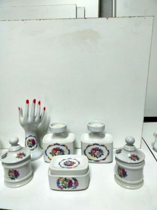 Juego tocador cerámica flores