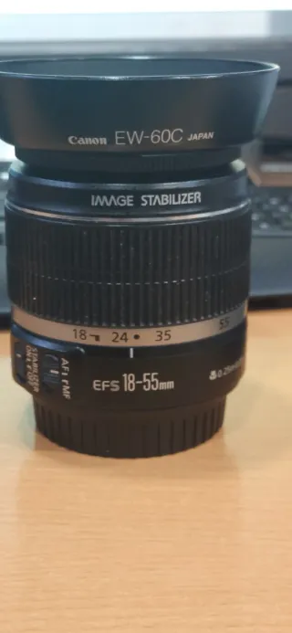 Objetivo Canon EF-S 18-55mm IS II