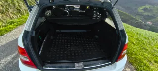 Mercedes-Benz w204 c200 2012