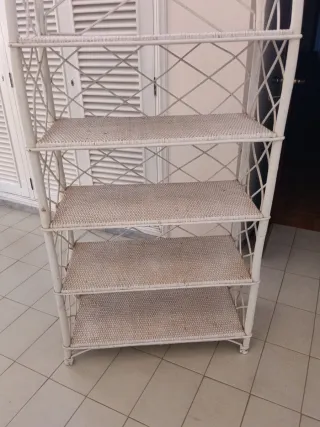 Estantería decorativa ratán blanco