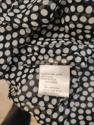 Giacca Gai Mattiolo nera con sottogiacca in seta