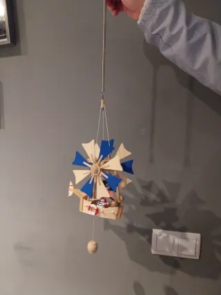 Móvil de techo madera avión