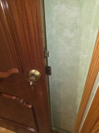 Puerta de casa (ENTRADA )