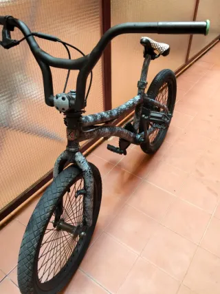 Bicicleta BMX